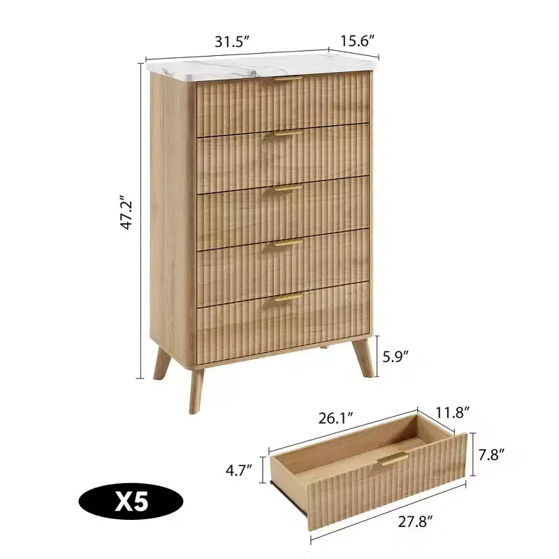 Commode cannelée pour chambre à coucher avec 5 tiroirs profonds, chiffonnier de 120 cm de haut avec plateau en faux marbre, design à profil incurvé, commode moderne en bois