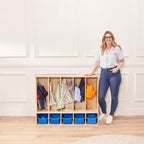 Vestiaire enfant 5 sections avec banc et 5 bacs de rangement à façade évidée
