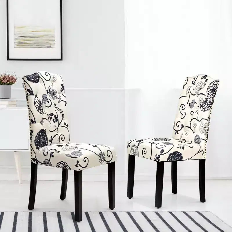 Lot de 4 chaises de salle à manger capitonnées avec bordure cloutée et pieds en bois de caoutchouc